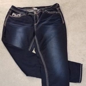 Like-new Hydraulic super skinny jeans